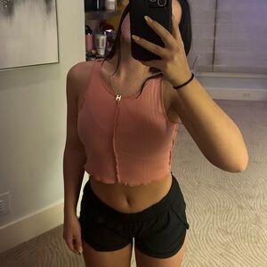 american eagle cropped top